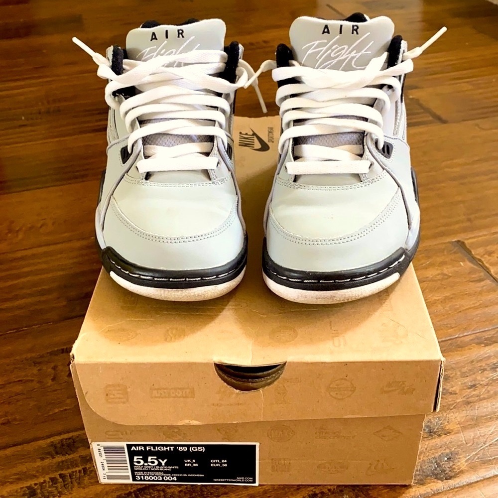 Nike Air Flight '89 Wolf Grey!